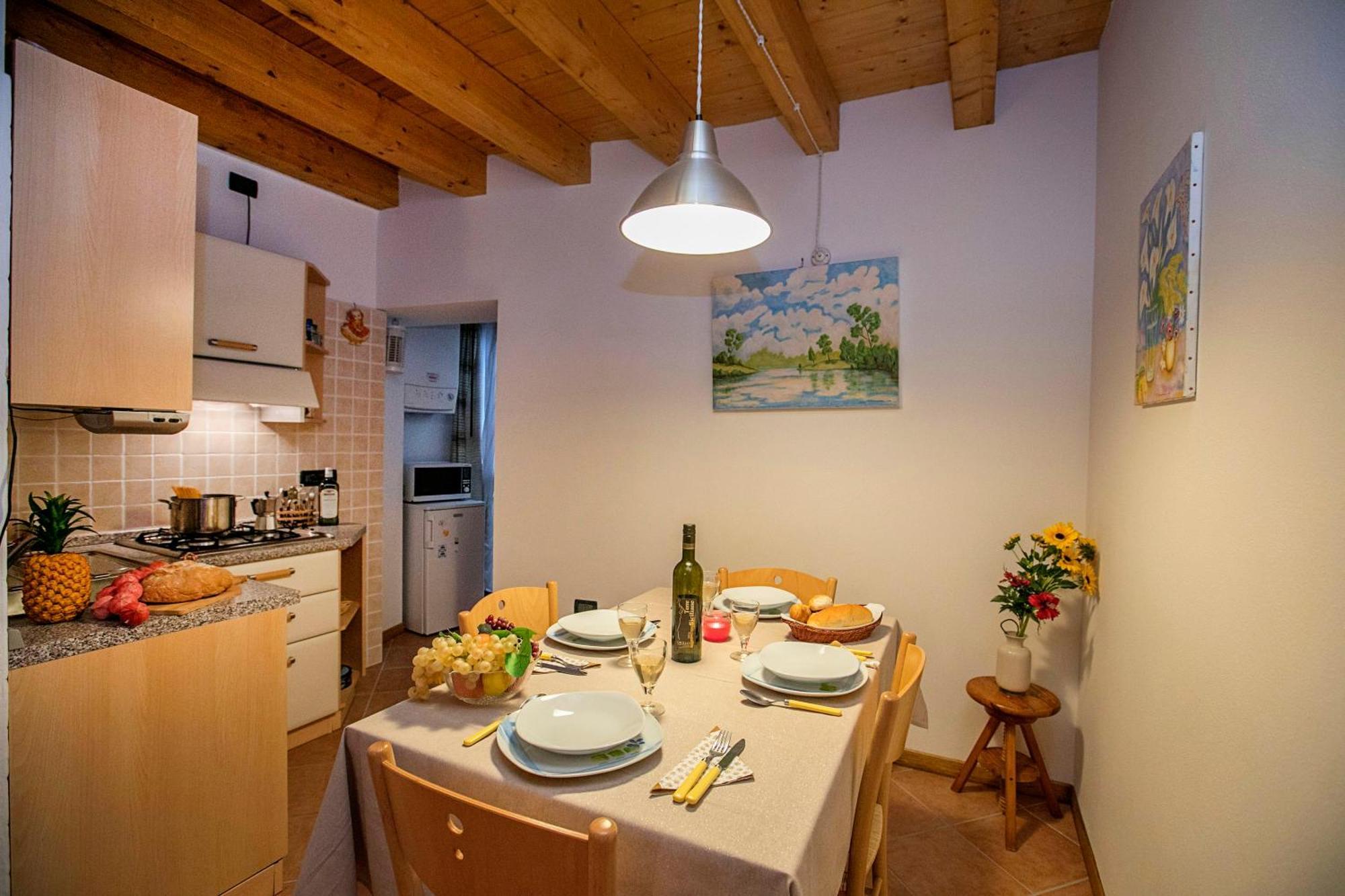 Appartamento Centro Storico Riva - Happy Rentals Exterior photo
